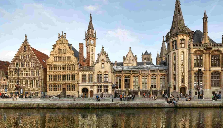 Taxi Bruxelles Ghent-min